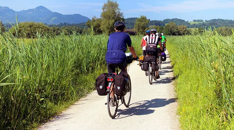 bike touring shoes